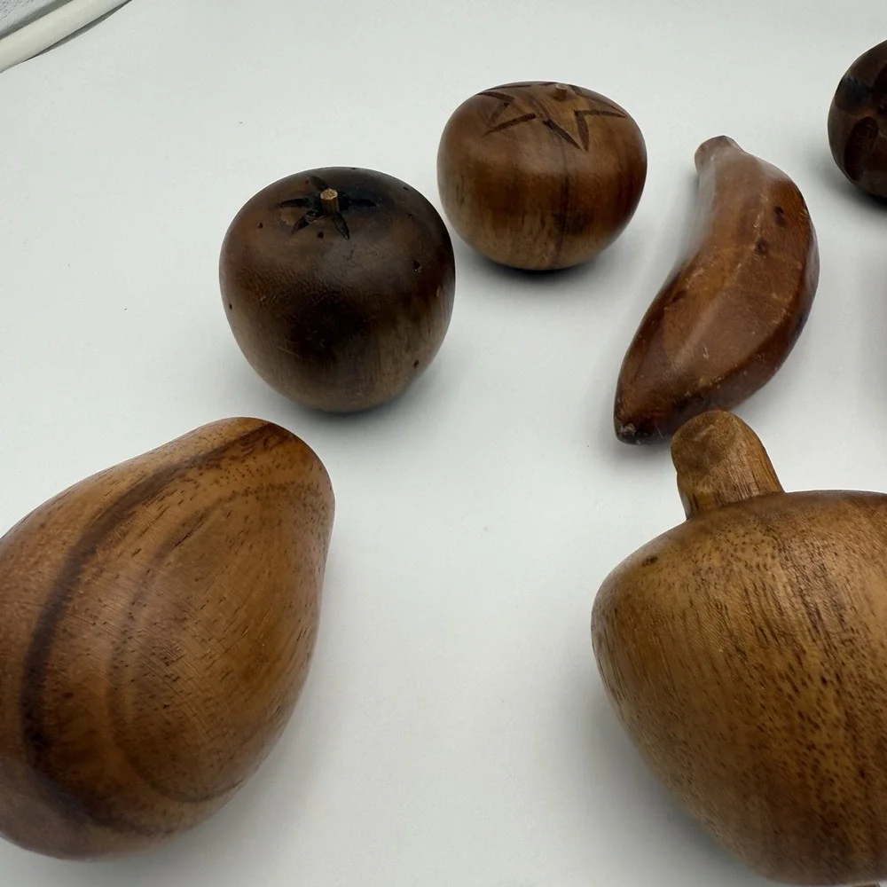 Vtg MCM Monkey Pod Wood Bowl with 12 Pieces of Wooden Fruit Farm Country English